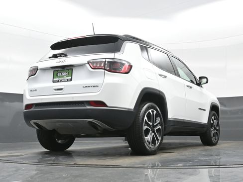 Used 2023 Jeep Compass Limited AWD/4WD image 31