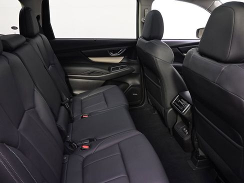 Used 2021 Subaru Ascent Limited w/ Technology Package image 18