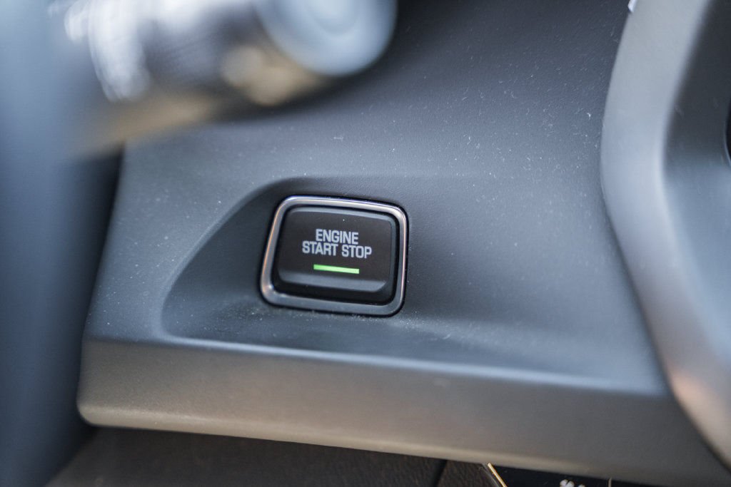 Used 2022 Chevrolet Camaro SS RWD image 27