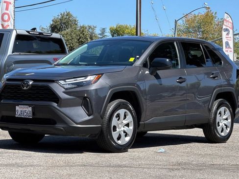Certified 2023 Toyota RAV4 LE AWD/4WD image 7