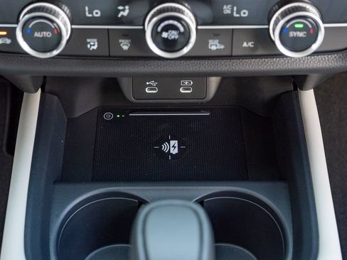 New 2027 Honda HR-V EX-L image 21
