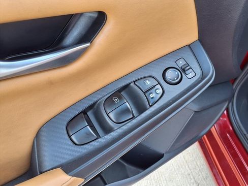 Used 2023 Nissan Sentra SV w/ SV Premium Package image 22