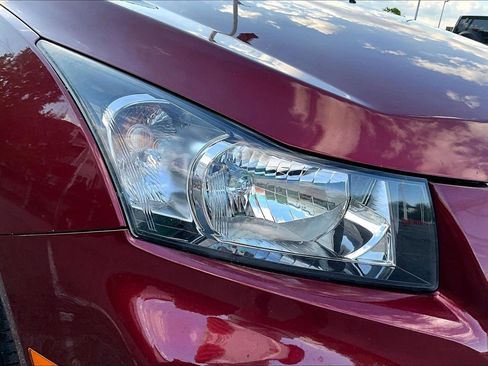 Used 2016 Chevrolet Cruze LTZ w/ Sun, Sound and Sport Package FWD image 27