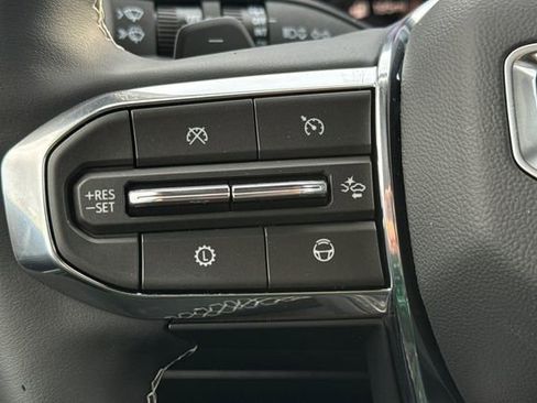 New 2026 GMC Acadia Denali w/ Super Cruise Package image 30