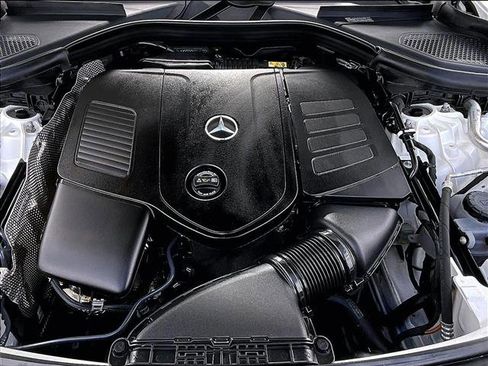 Certified 2023 Mercedes-Benz GLC 300 image 11