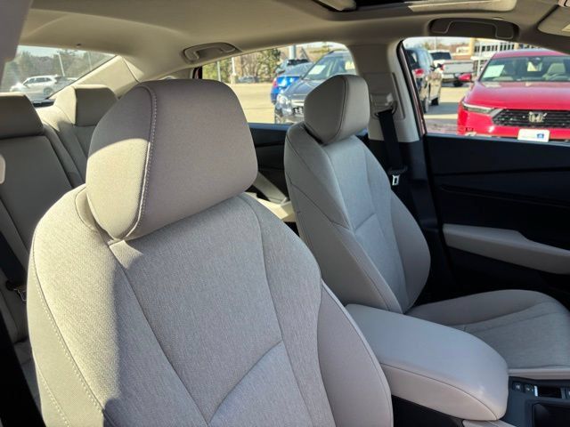 Certified 2025 Honda Accord SE image 25