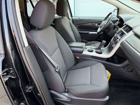 Used 2013 Ford Edge SEL FWD image 18