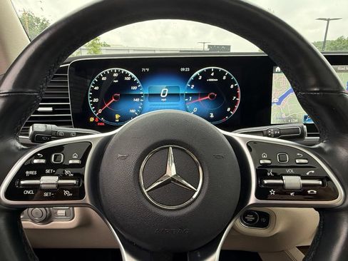 Used 2022 Mercedes-Benz GLE 350 4MATIC image 32