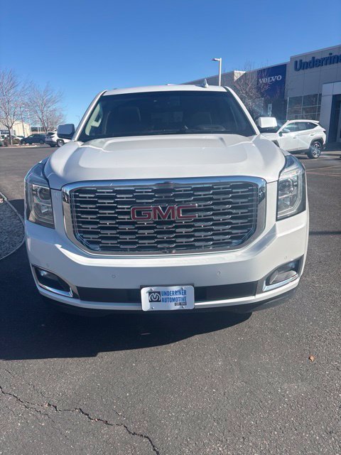 Used 2020 GMC Yukon XL Denali w/ Denali Premium Package AWD/4WD image 7