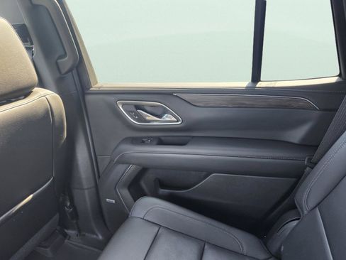 Used 2021 Chevrolet Tahoe LT w/ Luxury Package AWD/4WD image 30