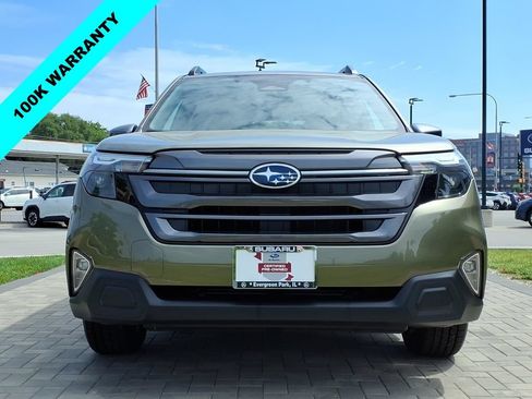 Certified 2026 Subaru Forester Premium AWD/4WD image 2