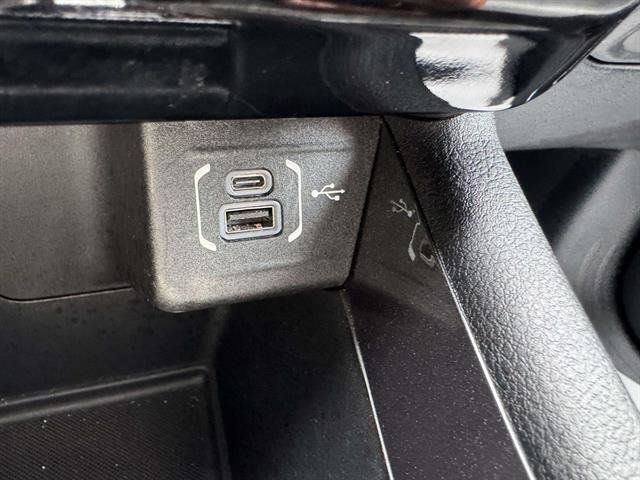 Used 2022 Jeep Compass Latitude AWD/4WD image 19