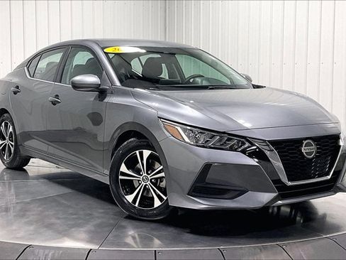 Used 2023 Nissan Sentra SV image 3