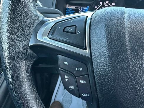 Used 2022 Ford Edge SEL w/ Convenience Package image 31