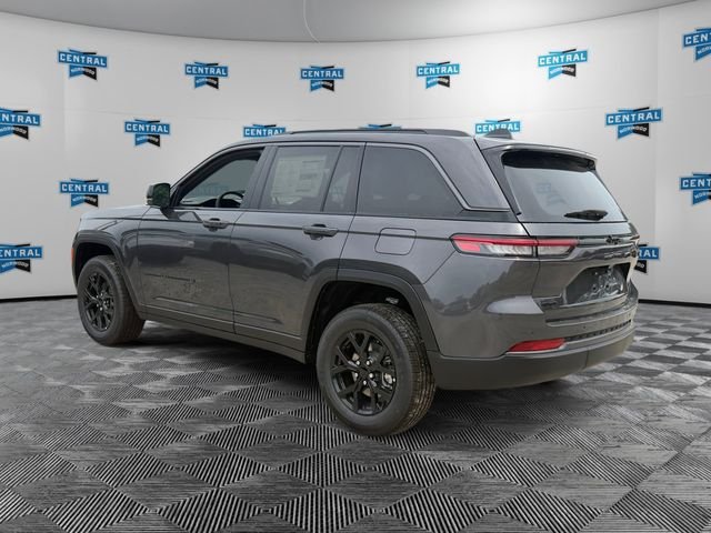 New 2026 Jeep Grand Cherokee Altitude AWD/4WD image 3