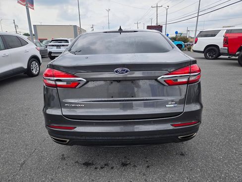 Used 2020 Ford Fusion SE AWD/4WD image 6