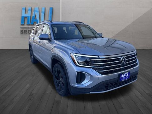 New 2026 Volkswagen Atlas SE image 7