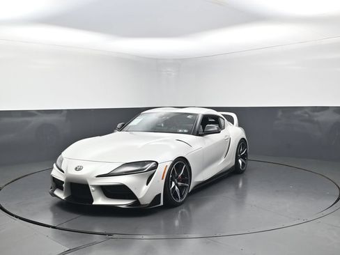 Used 2022 Toyota Supra Premium w/ Driver Assist Package RWD image 6