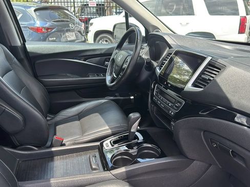 Used 2018 Honda Ridgeline RTL-E image 10