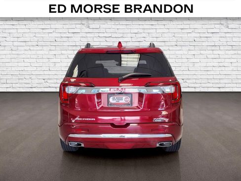 Used 2023 GMC Acadia Denali w/ Denali Ultimate Package AWD/4WD image 4