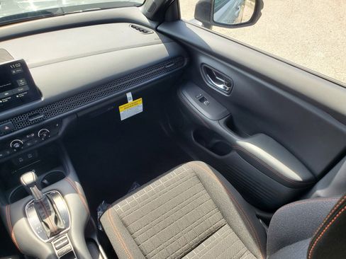 New 2026 Honda HR-V Sport image 17