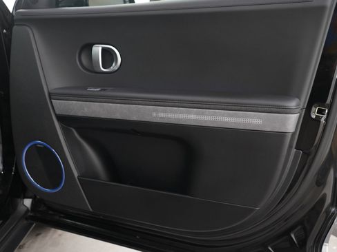 Used 2024 Hyundai Ioniq 5 Limited AWD/4WD image 9