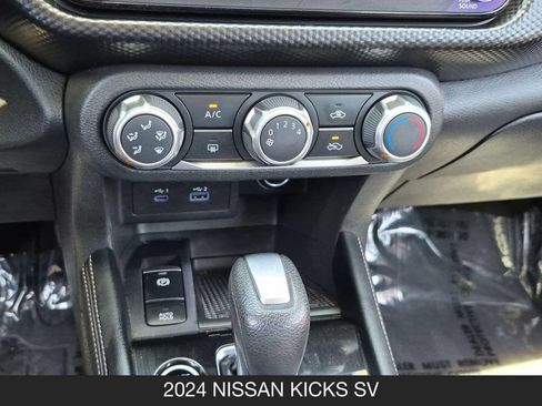 Used 2024 Nissan Kicks SV FWD image 22