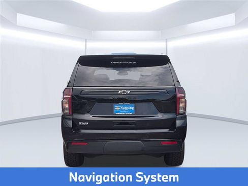 Used 2023 Chevrolet Tahoe Z71 w/ Luxury Package AWD/4WD image 5