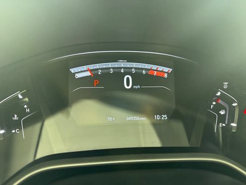 Used 2019 Honda CR-V Touring image 4