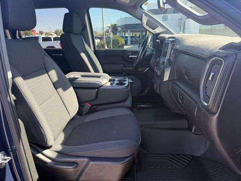 Used 2022 Chevrolet Silverado 2500 LT w/ Convenience Package AWD/4WD image 17