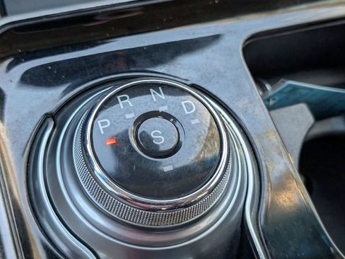 Used 2019 Ford Edge SEL w/ Equipment Group 201A image 29