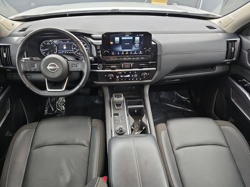 Used 2023 Nissan Pathfinder SL w/ SL Premium Package AWD/4WD image 21