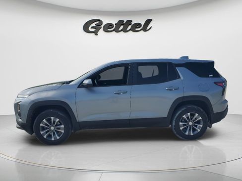 Used 2025 Chevrolet Equinox LT w/ Safety and Technology Package FWD image 8
