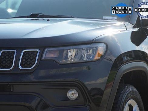 Certified 2023 Jeep Compass Latitude image 4