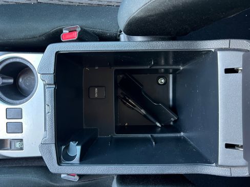 Used 2023 Toyota 4Runner SR5 image 31