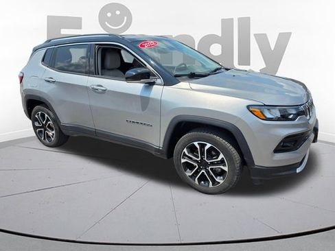 Used 2022 Jeep Compass Limited AWD/4WD image 3