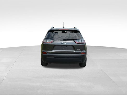 Used 2019 Jeep Cherokee Latitude Plus AWD/4WD image 48