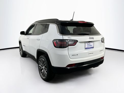 Used 2022 Jeep Compass Limited w/ Elite Group AWD/4WD image 7