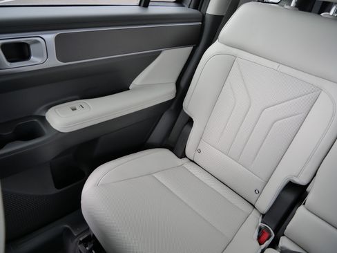 Certified 2026 Hyundai Santa Fe SEL w/ Tow & Go Package image 12