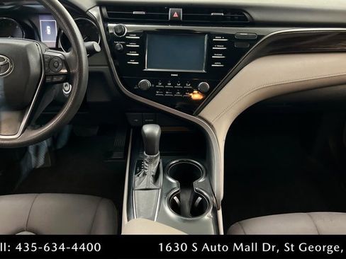 Used 2020 Toyota Camry LE image 13