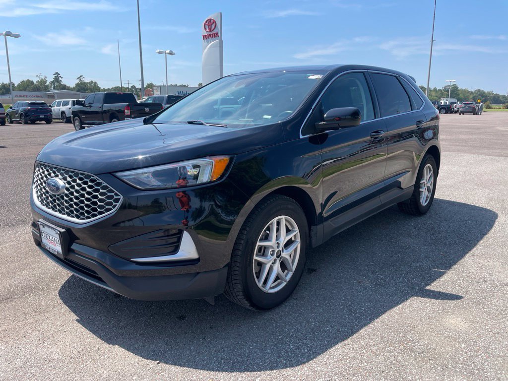 Used 2024 Ford Edge SEL AWD/4WD image 3