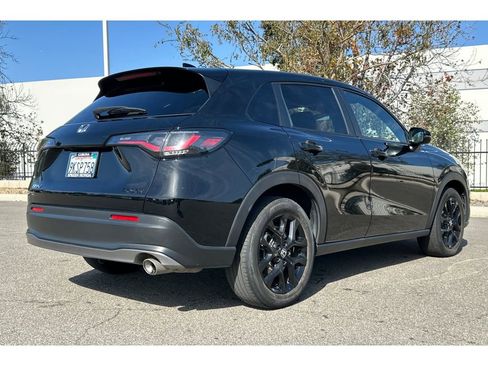 Certified 2024 Honda HR-V Sport image 3