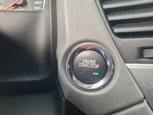 Used 2020 Chevrolet Tahoe LT image 23