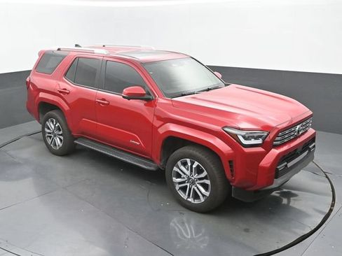 Used 2026 Toyota 4Runner Limited AWD/4WD image 13