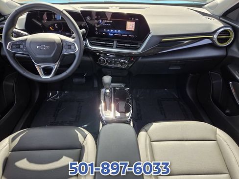 Used 2025 Chevrolet Trax ACTIV w/ Driver Confidence Package FWD image 12