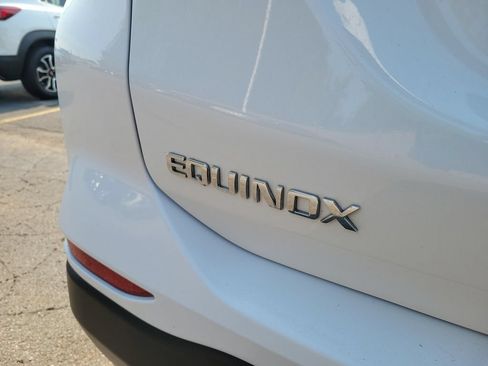Used 2023 Chevrolet Equinox LT FWD image 9