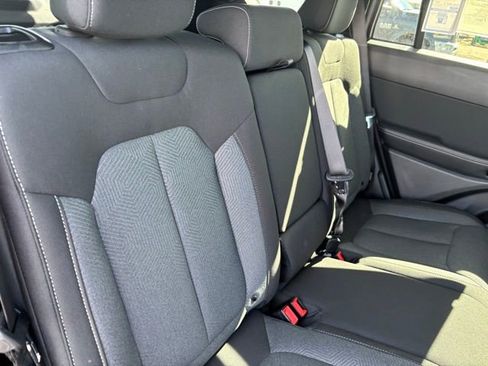 New 2026 Jeep Cherokee Laredo AWD/4WD image 19