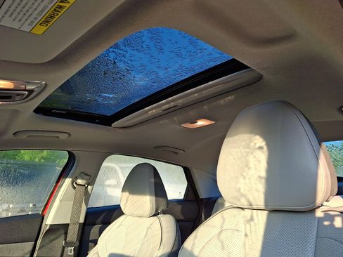 Certified 2023 Hyundai Elantra Limited FWD image 15