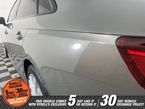 Used 2023 Audi A4 2.0T Premium Plus image 12