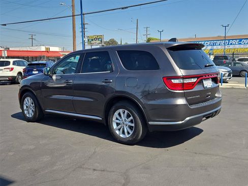 Used 2021 Dodge Durango SXT w/ 3rd Row Seating Group RWD image 31